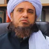 What Is the Difference Between the Sahaba and Today's Religious Figures? | Mufti Tariq Masood