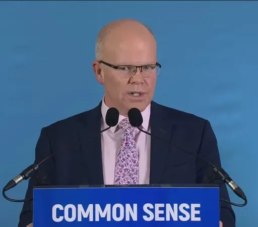 Govt has broken the 'social contract', says Aontú leader