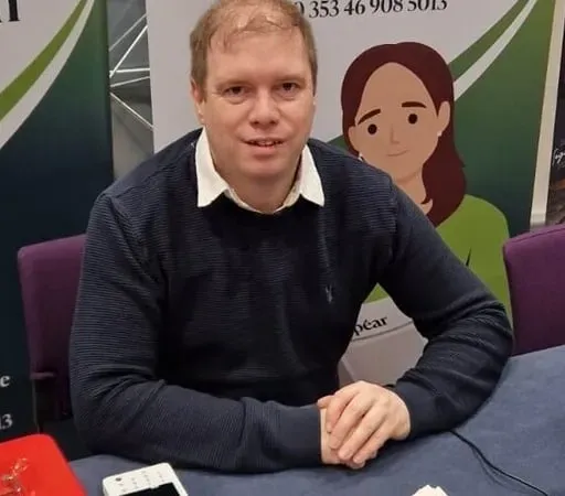 Tús Áite: An Páipéar