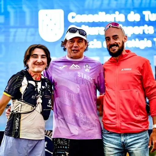 TRAIL MENORCA CDC 2025: ENTREVISTA ELITES 185K. Pablo Ibáñez, Claire Branwath y Juanma Jimenez