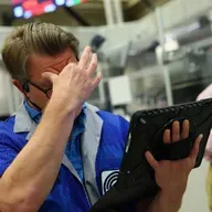 US economy recoils amid intensified trade war
