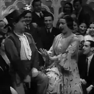 Canciones económicas: 'Échale guindas al pavo'