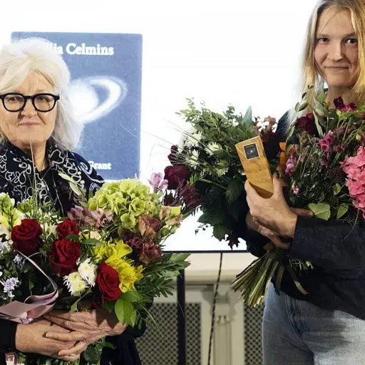 Māksliniece Ieva Putniņa iegūst Vijas Celmiņas fonda pirmo stipendiju