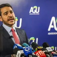 AGU se manifesta sobre sanção a Moraes: 'merece forte repúdio qualquer tentativa de intimidação do Poder Judiciário