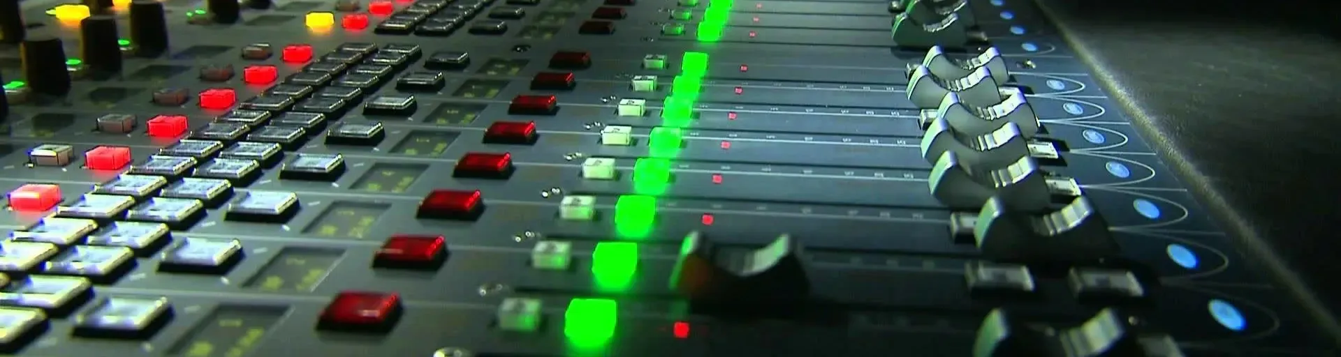 FM 96 7 - BRAVO VICTOR