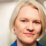 Mairéad Ní Mhaoilchiaráin ó Sheomra na Nuachta.