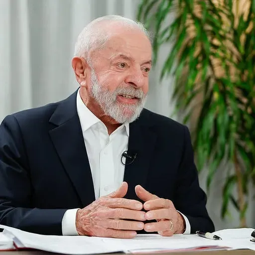 Em BH, Lula critica Zema e governadores de direita, dizendo que mostrará 'quem fez mais política social'