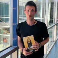Terror, humor, thriller y el Moncayo en la nueva novela de Dani Calavera