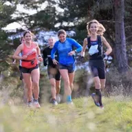 Zapatillas trail running mujer: Porqué y como elegirlas. 4 estudios y zapas 3 recomendadas. María Benito y Mayayo