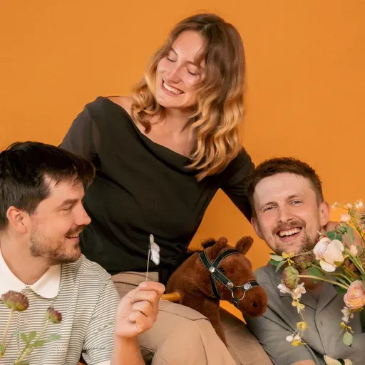 Glædelig jul fra ‘Hvad skal der ske med os?’ – et nyt dansk juleshow i podcastform