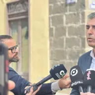 Puerto de la Cruz. Visita del vicepresidente del Gobierno de Canarias, consejero de Economía, Industria, Comercio y Autónomos, Manuel Domínguez