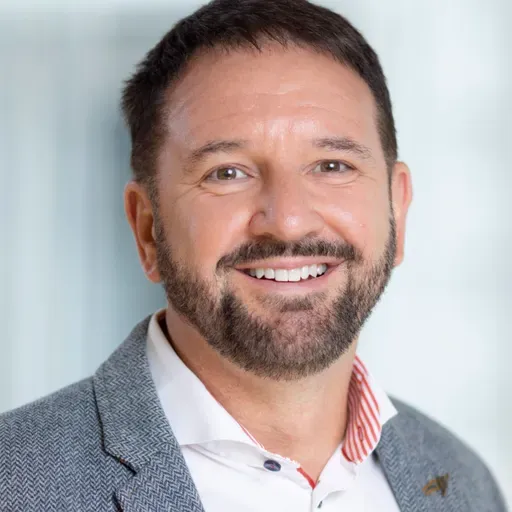 Bloomberg Intelligence’s Grant Sporre on copper, sulphur and the Strait of Hormuz