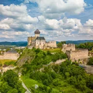 Kulturhauptstadt 2026 - Trenčíns Literaturszene trotzt der Kulturkrise