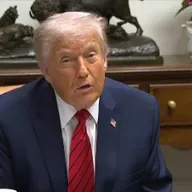 Tús Áite: Imshuí Trump ar thaincéirí ola na Veinéiséala