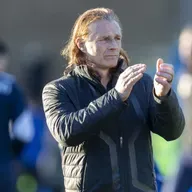 1165: Listen: Gillingham manager Gareth Ainsworth reacts to their 2-2 draw at Walsall - 04/04/2026