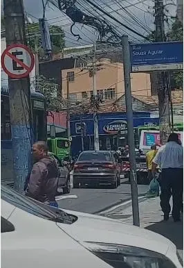 Intenso tiroteio assusta motoristas e moradores do Lins de Vasconcelos e do Méier, na Zona Norte do Rio