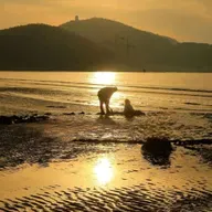俞云金：如山似海的人