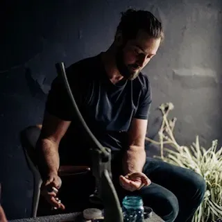 1467. Set your course of life in the heavenlies – daily bible verse