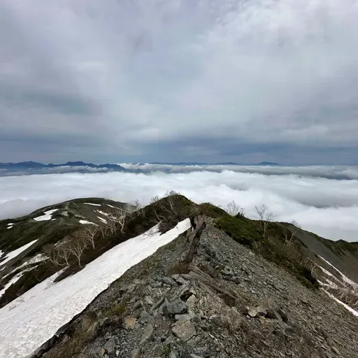 一次没登顶的登山经历｜A Hiking Trip I Didn’t Finish