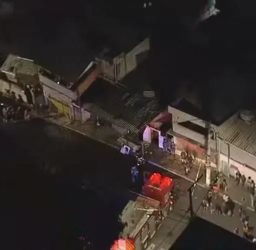 Explosão de botijão de gás deixa 10 feridos no Jardim Ângela (SP)