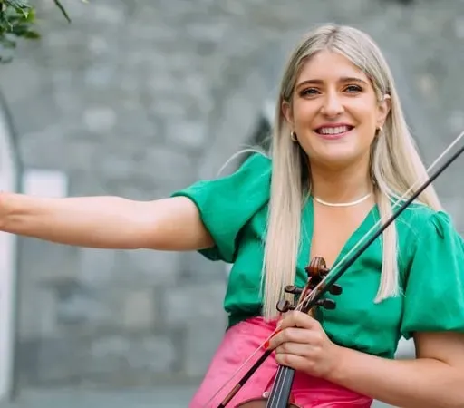 Doireann Ní Ghlacáin