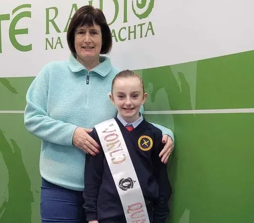 Lily-Mae Ní Ghallachóir & Marie Uí Chearnaigh.