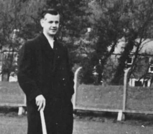 Clár 261: Pádraig Tyers & An Mhuintir Seo Againne