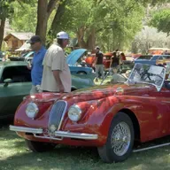 Classic Cars and Local Wine Take Center Stage in San Juan Valley