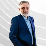 Cod roșu în București: Investiții în prevenție sau bani mai mulți pentru alte domenii?