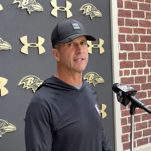 John Harbaugh says Ravens “taking it day by day through the week” with Lamar Jackson’s hamstring injury
