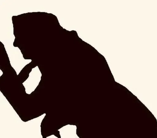 Mary Aggie as an Pholl Dóite, Rann na Feirste.