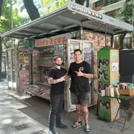 Good News: El gran puesto de Diarios del Barrio de Palermo (Entrevista a MA1K/Fede). "Bebop Podcast"