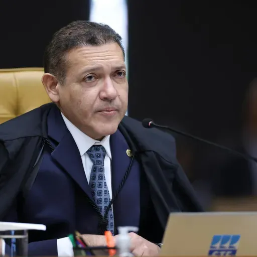 Nunes Marques é sorteado relator de pedido de revisão criminal de Bolsonaro no STF