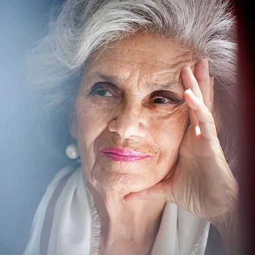 Crise - Maria Flávia de Monsaraz.mp3