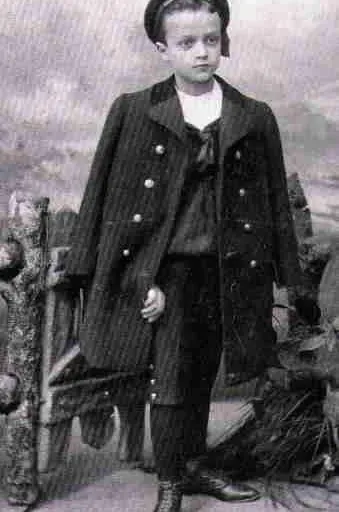 BLUE REEFERS by ELIZABETH ASHE