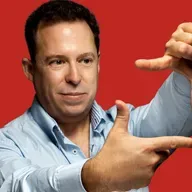 HOLLYWOOD CONFIDENCIAL T07C014 Tus amigos de los 12 años (20/12/2025)