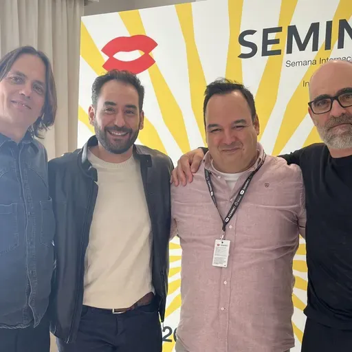 Entrevista a Rafa Cobos, Luis Tosar y Jesús Carroza por 'Golpes': "El principio de todo fue justo el cine quinqui"