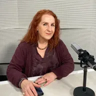 "Saruna ar Botičelli" un citas gleznas mākslinieces Ingemāras Treijas izstādē