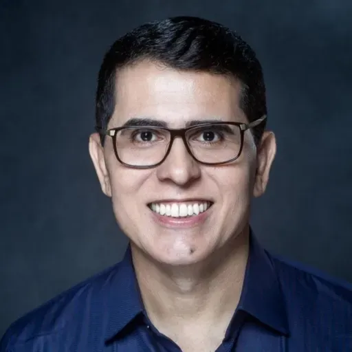 148 - "O que nos aproxima de Deus? Do afastamento ao reencontro" - Haroldo Dutra Dias