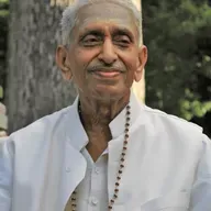 Sivananda Dhyana Yogam