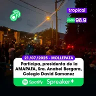 👊🏼📻Participa, presidenta de la AMAPAFA, Sra. Anabel Bergara, desde el lugar de protesta en Mollepata 21/07/2025