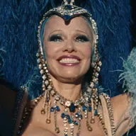 Estrenos en cines: Zombis, showgirls de Las Vegas y perdiendo la virginidad con suecas