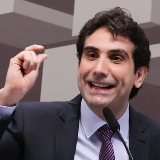 Galípolo critica mudança no FGC e alerta para risco de ‘distorção’ do fundo