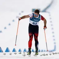 Biatlonistēm Bendikai un Volfai 22. un 23. pozīcija; distanču slēpotājs Vīgants 31. vietā