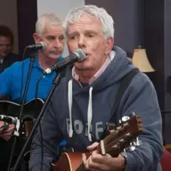 Gearóid Ó Murchú, bunaitheoir an siopa An Spailpín Fánach.