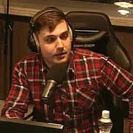 "Затерянный город Z", "Сфера", "Перестрелка", "Моя девушка - монстр" и др.