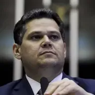 Alcolumbre elogia Lula em meio à crise da indicação de Messias ao Supremo