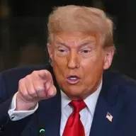 Governo brasileiro comemora redução de tarifas, mas vai insistir na revogação da sobretaxa de 40%