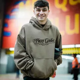 - LATINO PEDRI.FM