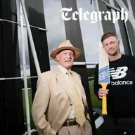 Boycott meets Root to talk Ashes, Bazball and bats